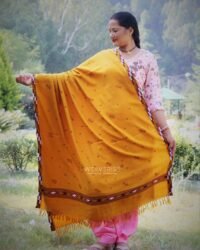 Timeless Kullu Tradition: Wool Women’s Shawl Handwoven Design