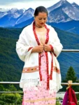 Kullu-Loom-Woven-Soft-Wool-Women-Fine-Design-Pattern-Shawl-White-Jaal-1.webp